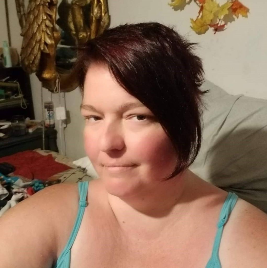 Angela  Lee  Carr Profile Photo
