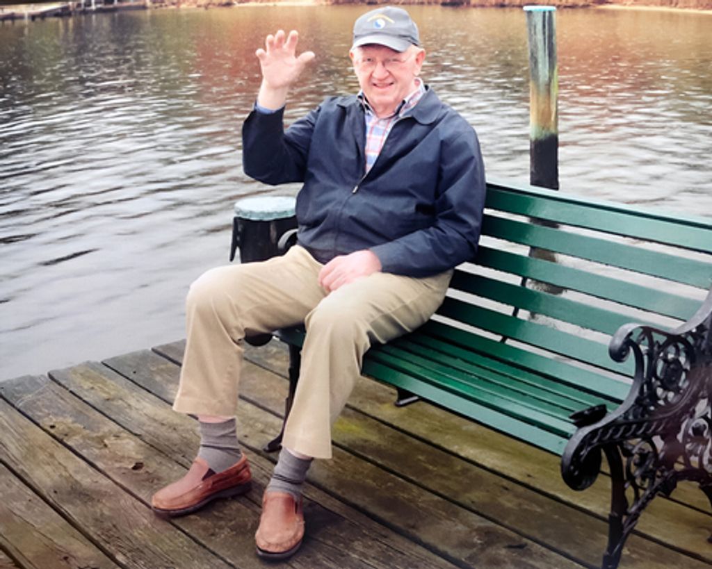 Robert Elee Wisch Profile Photo