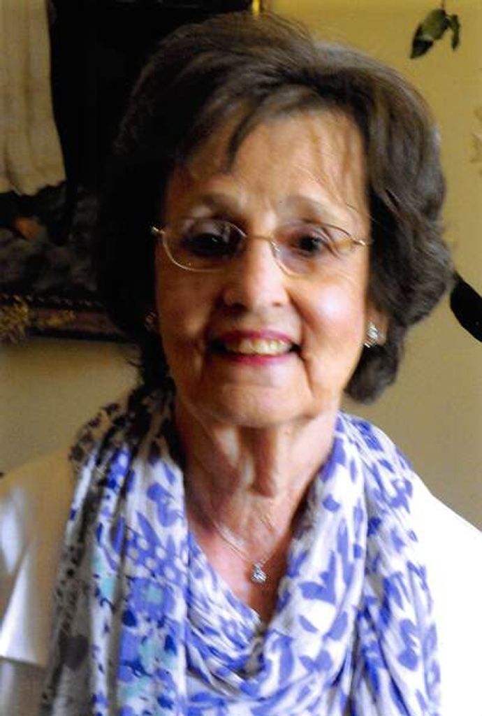 June East Lofton Profile Photo
