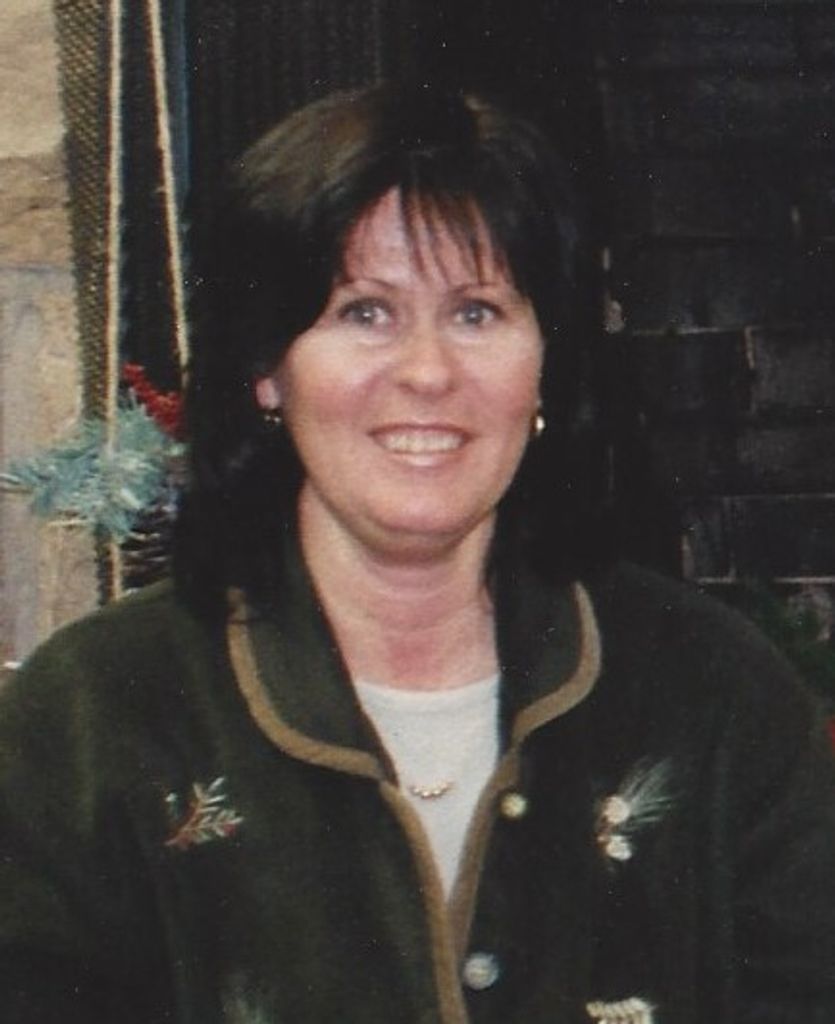 Lori Elizabeth (Baker)  Davis