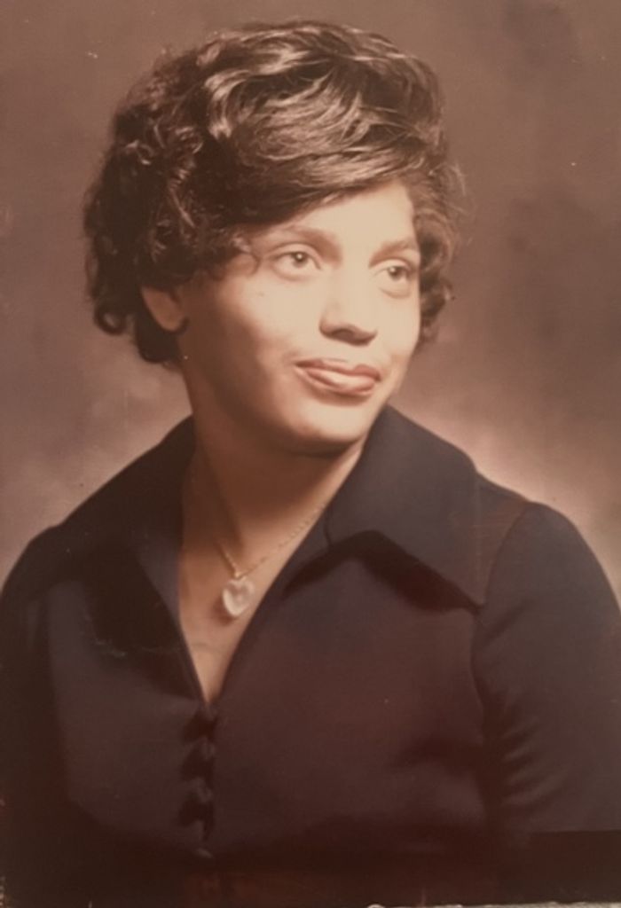 Ruth E Webb Profile Photo