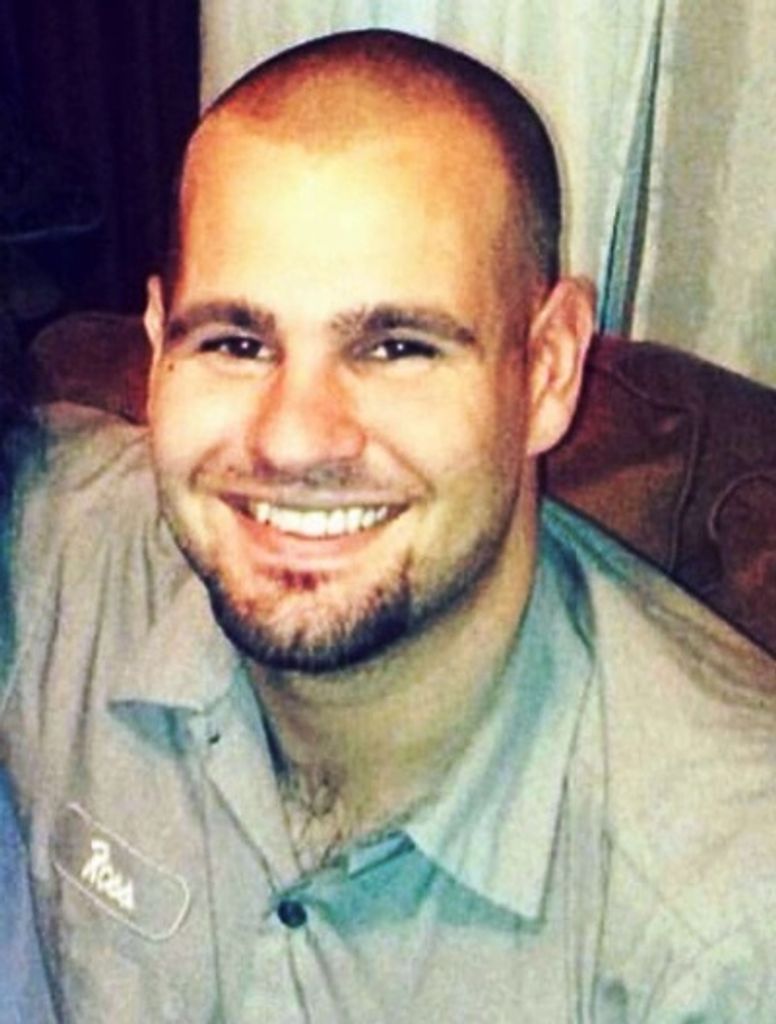 Christopher Ross Lee Profile Photo