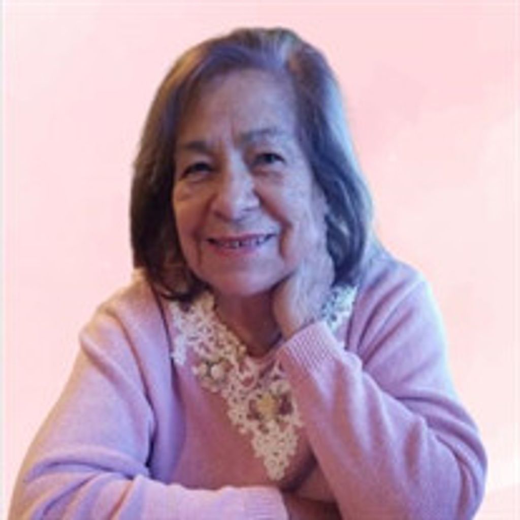Elizabeth Borjas