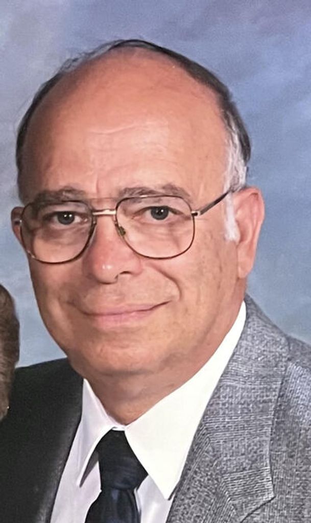Paul E. Stuerzenberger Profile Photo