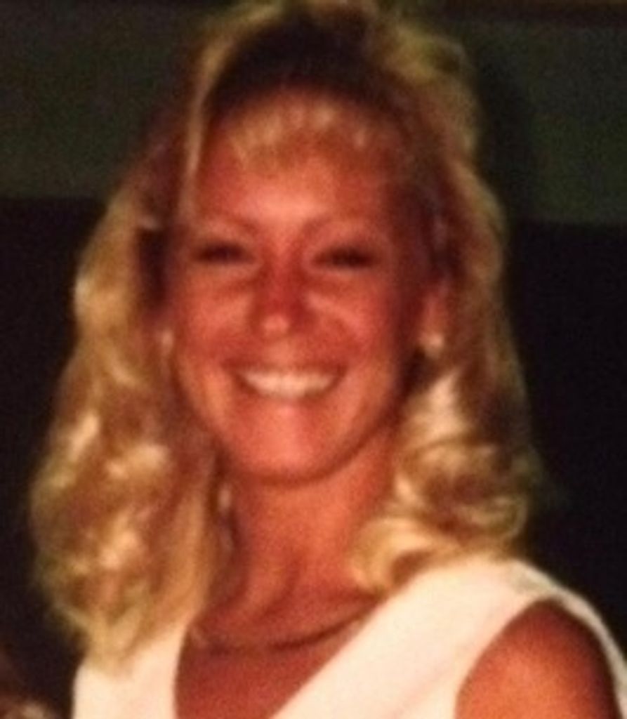 Julie Moore Profile Photo