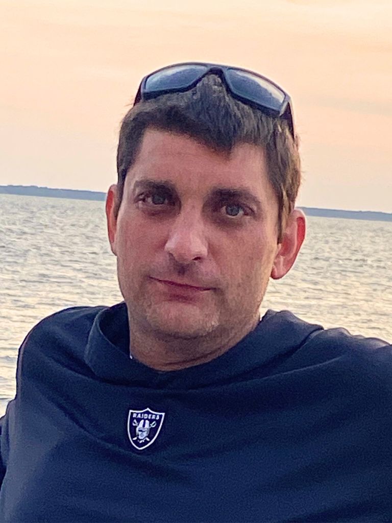 Neal Huelsman Profile Photo