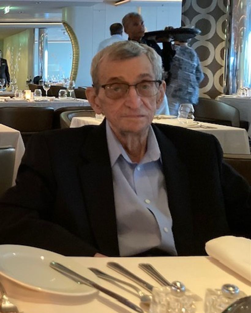 Francis E. Minakowski