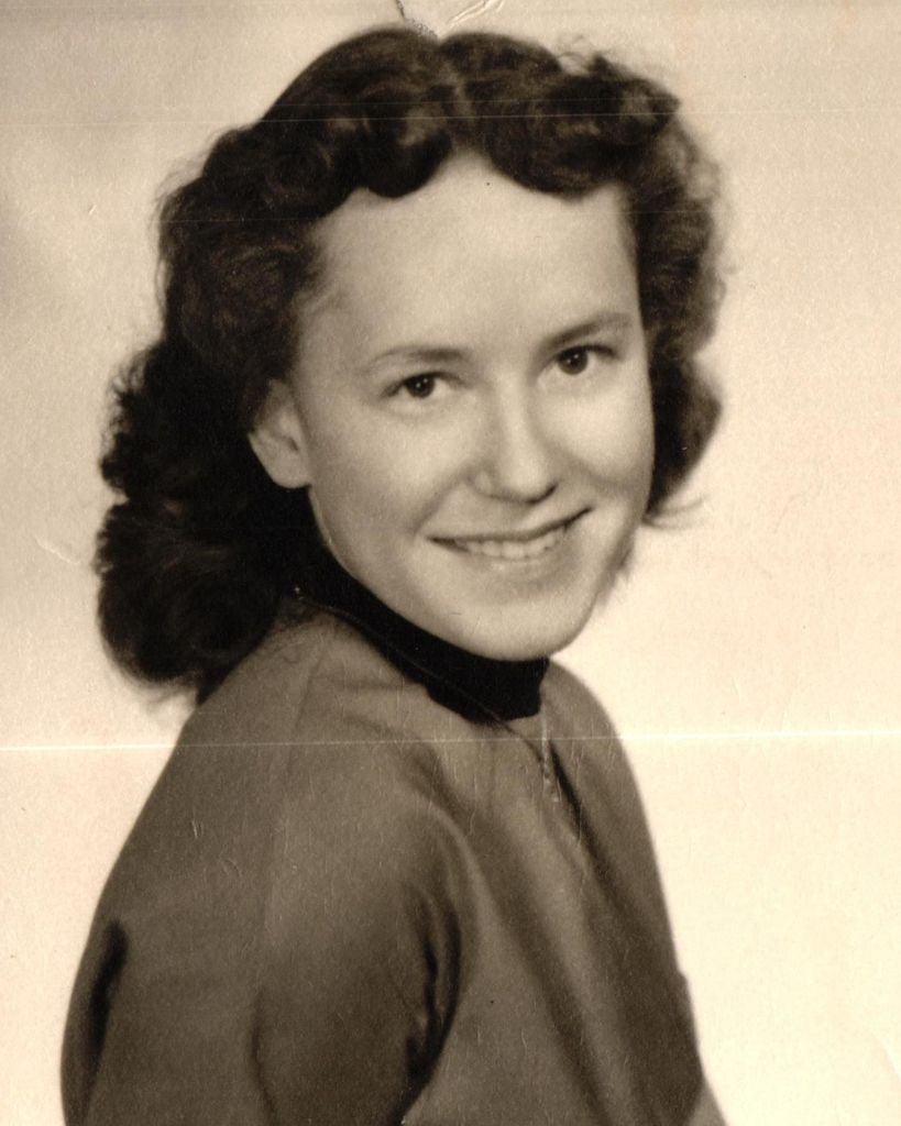 Louise M. Muinos Felion