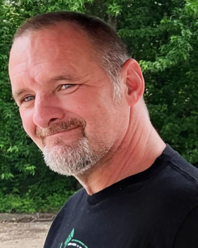 Dwight "Adam" Simmons Profile Photo
