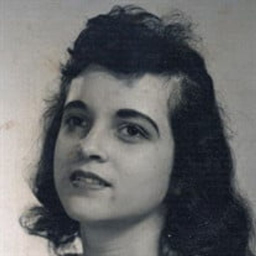 Julia Bredeson Profile Photo