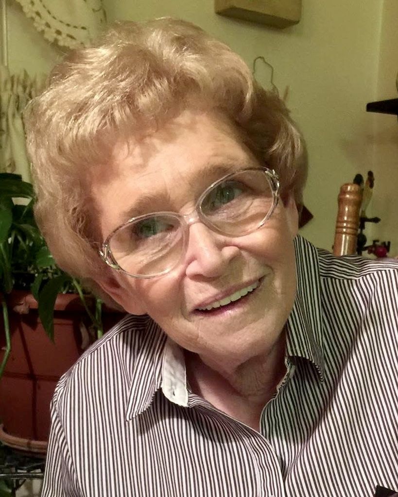 Lois Pearl Sanders (Williams) Profile Photo