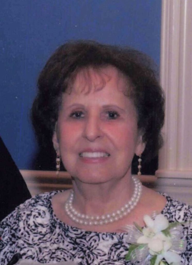 Eva Farris Profile Photo