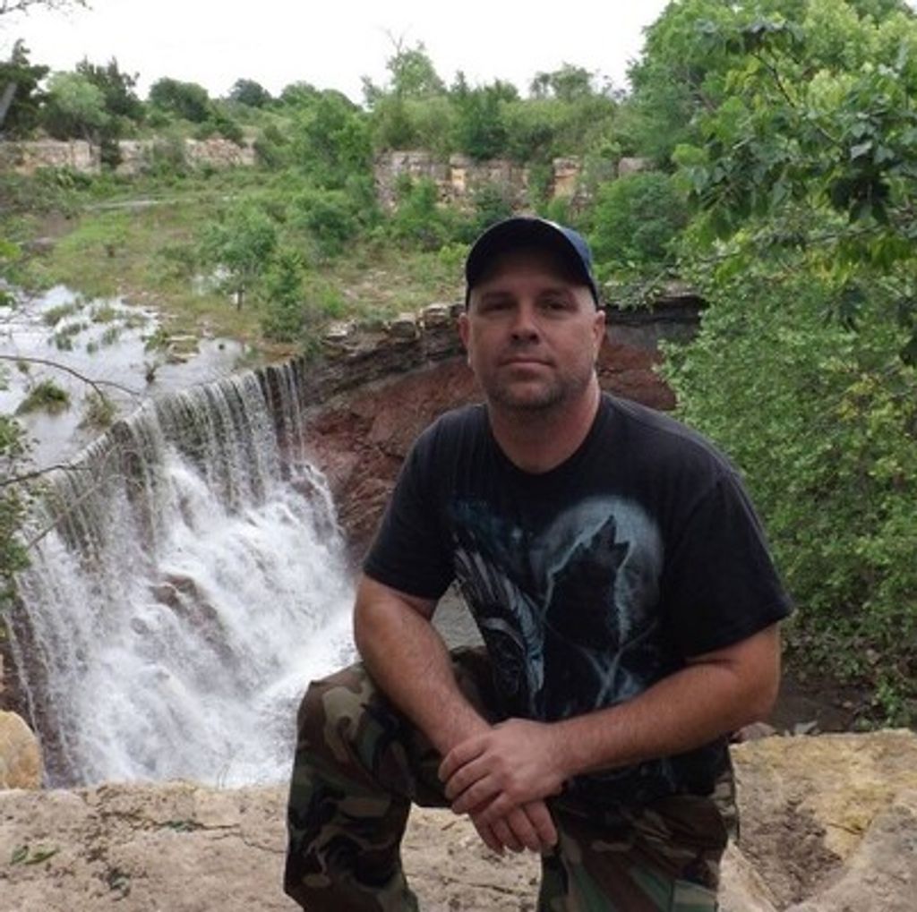 Aaron James Galindo Profile Photo