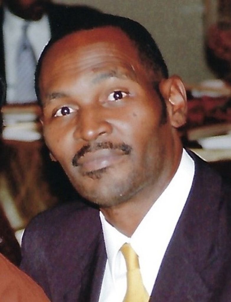 Darus Milton Henderson, Jr