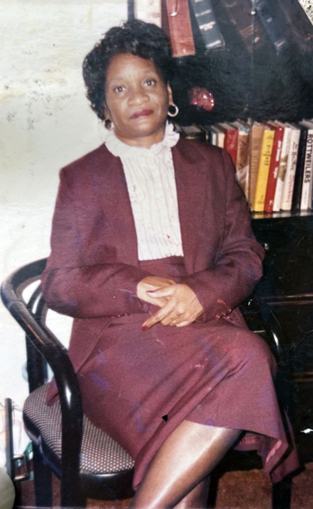 Darlene Kinmon-Gentry