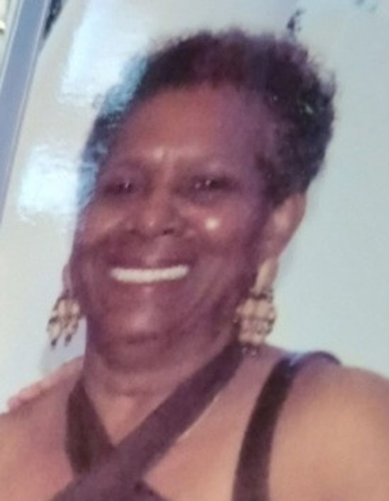 Leora Lee Profile Photo