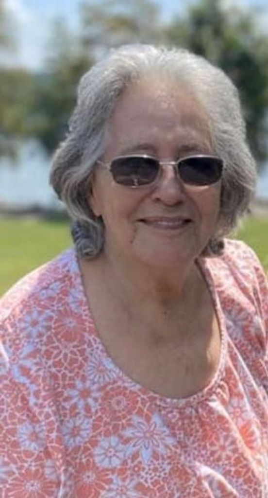 Phyllis Jean Allen Profile Photo