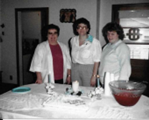 Ruth Ann Richtemeyer photo gallery thumbnail 44 of 102