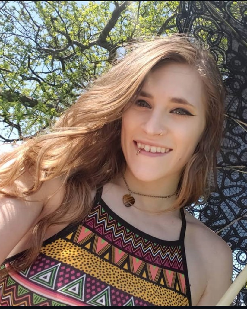 Amanda Nicole Gindhart Profile Photo