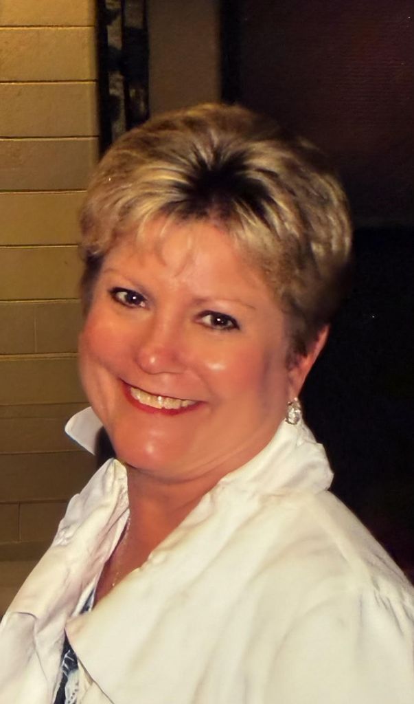 Lisa Simmons Howerton Profile Photo