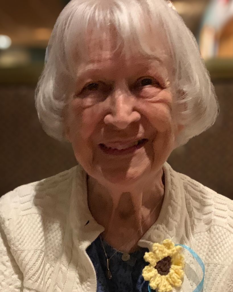 Maureen DeCloux Profile Photo