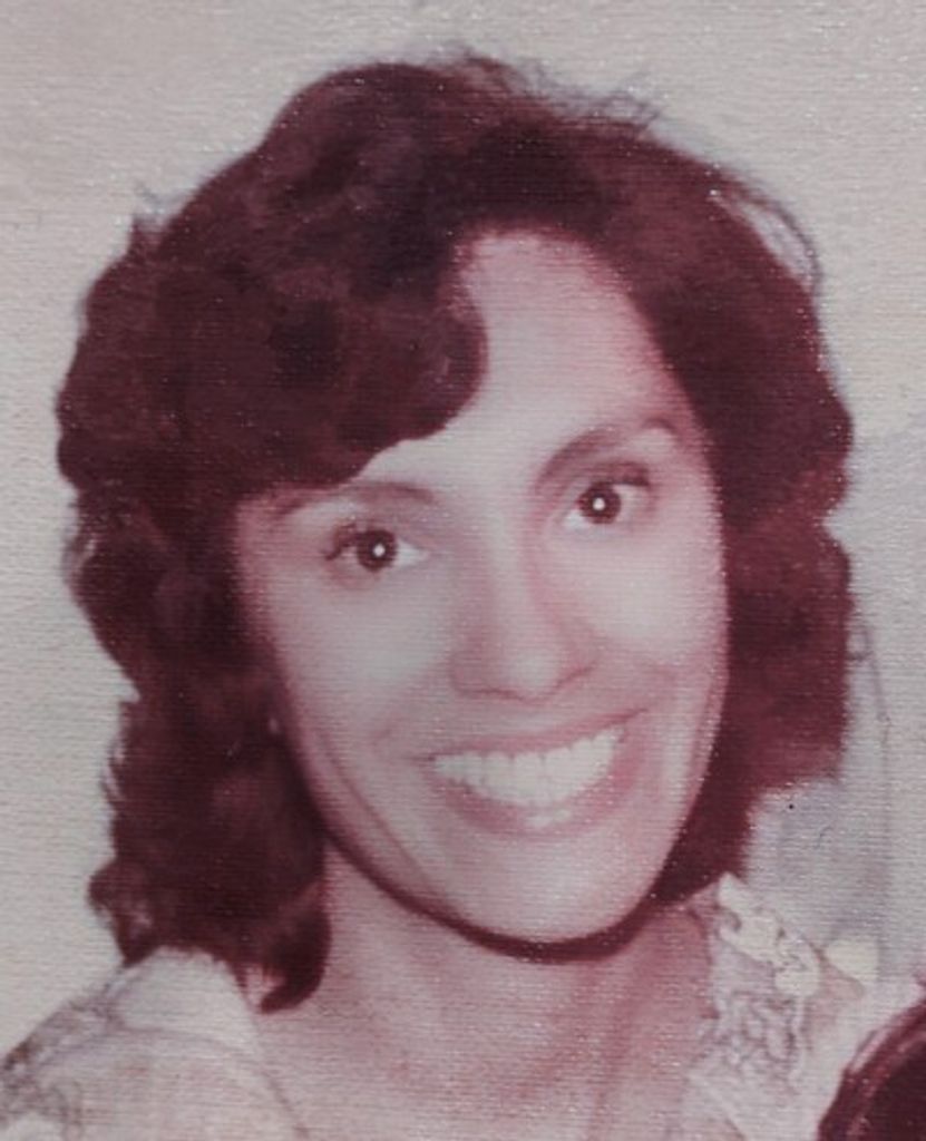 Mary Ellen Leon Profile Photo