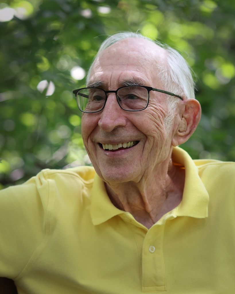 Robert Greenler Profile Photo