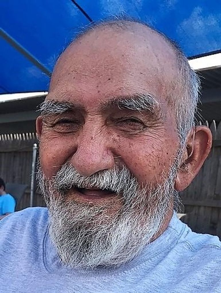 Gilberto S. Guzman Profile Photo