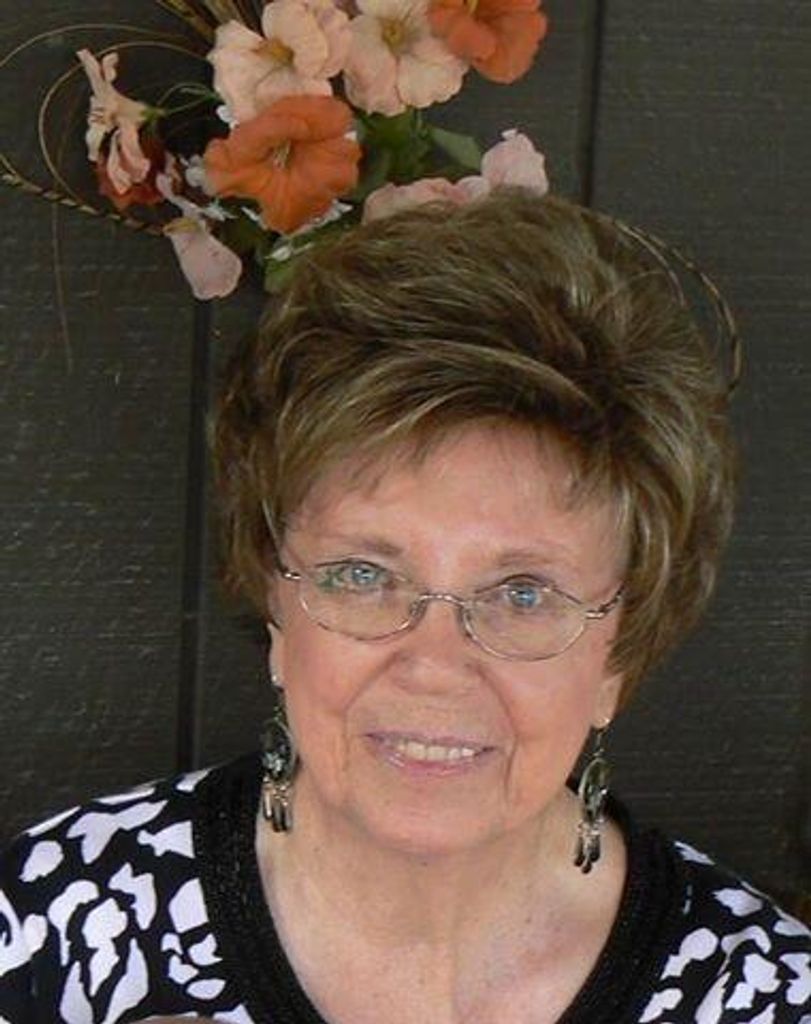 Twilla Lindsay Profile Photo