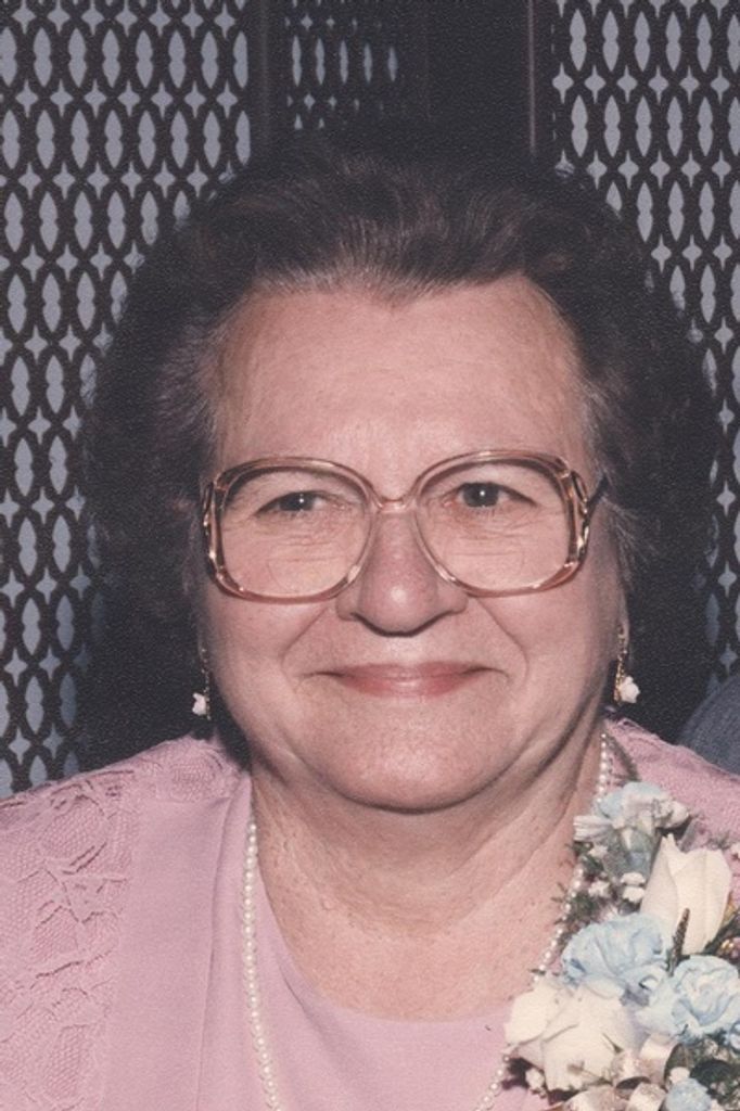 Leona Elizabeth Opbroek Profile Photo