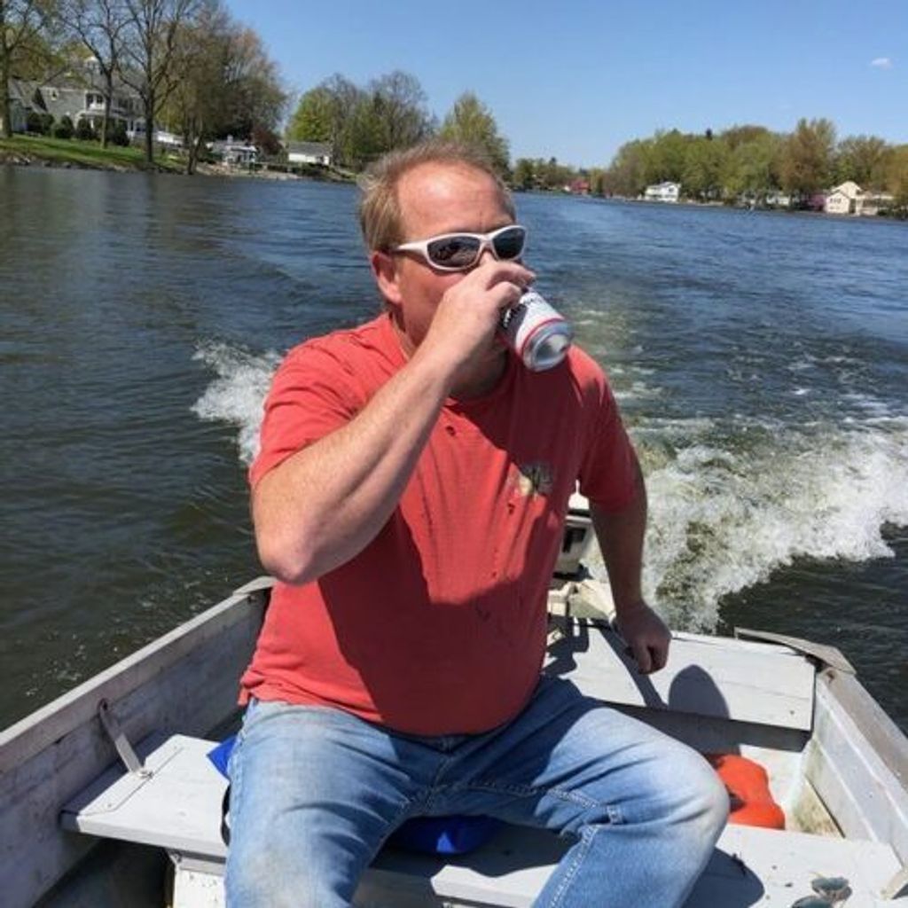 Michael J. Tom Profile Photo