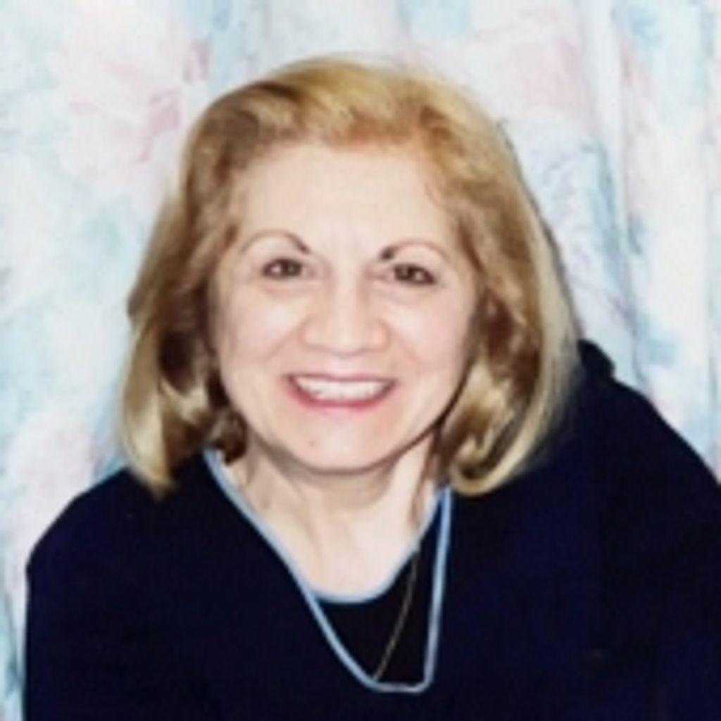 Adriana M. Beumée
