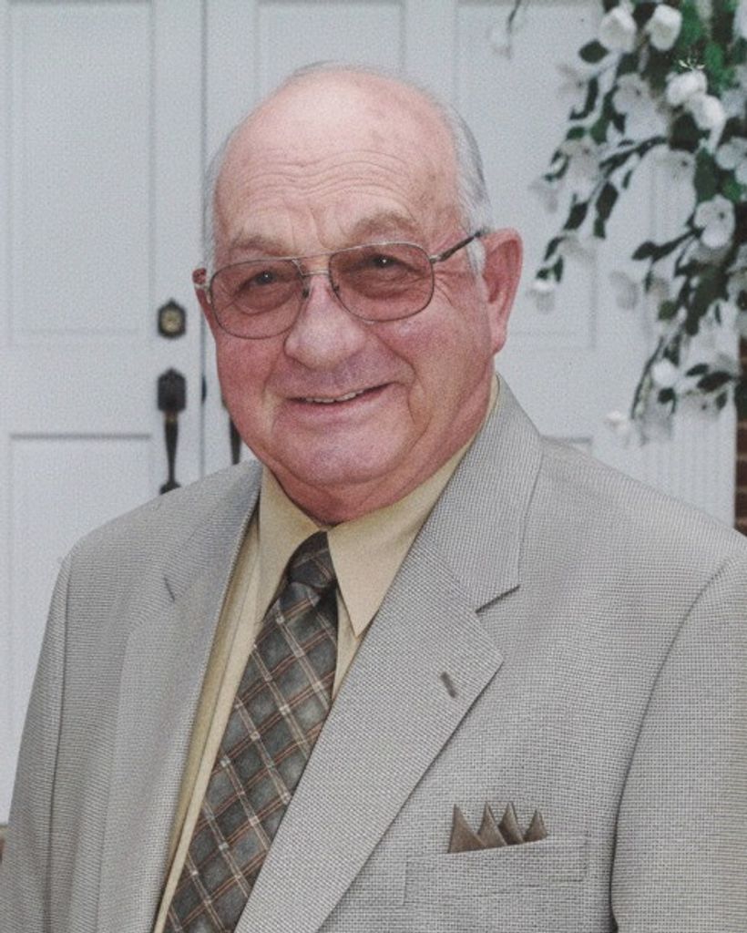 Brady Kenneth Bratton Profile Photo