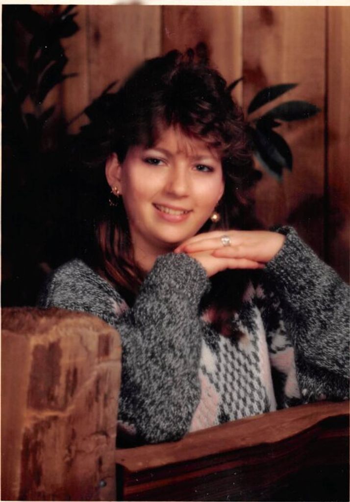 Toni Lynn Phillips Profile Photo