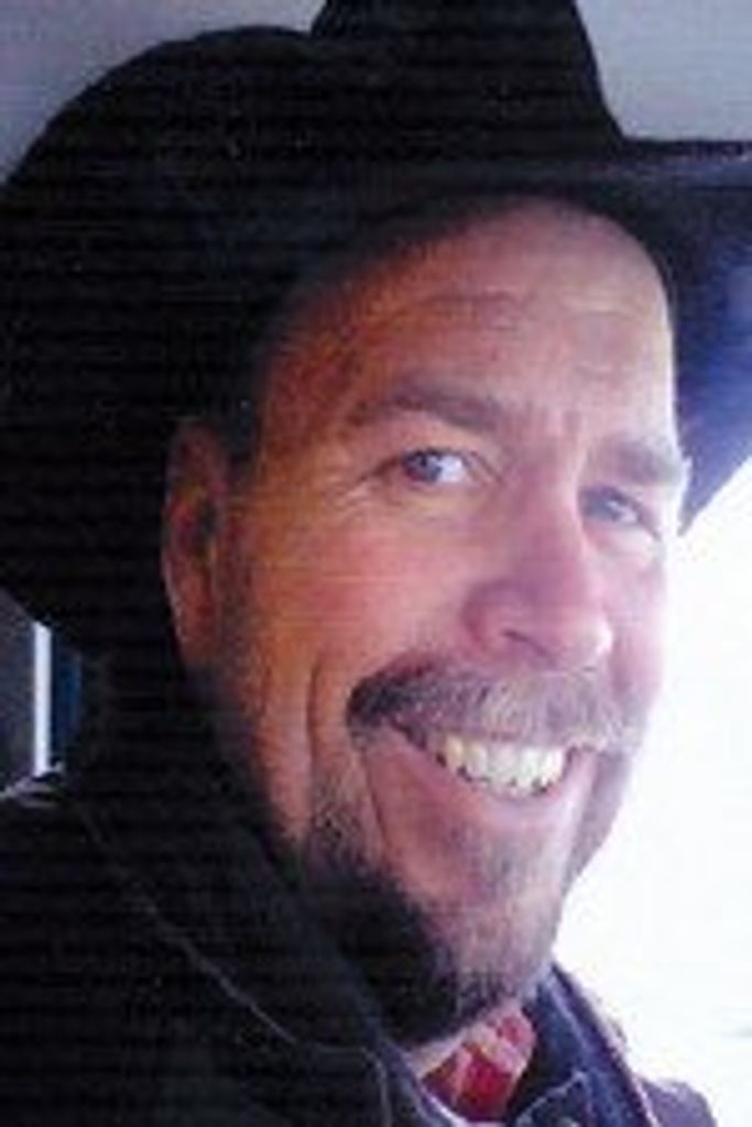 Carl Thompson Profile Photo