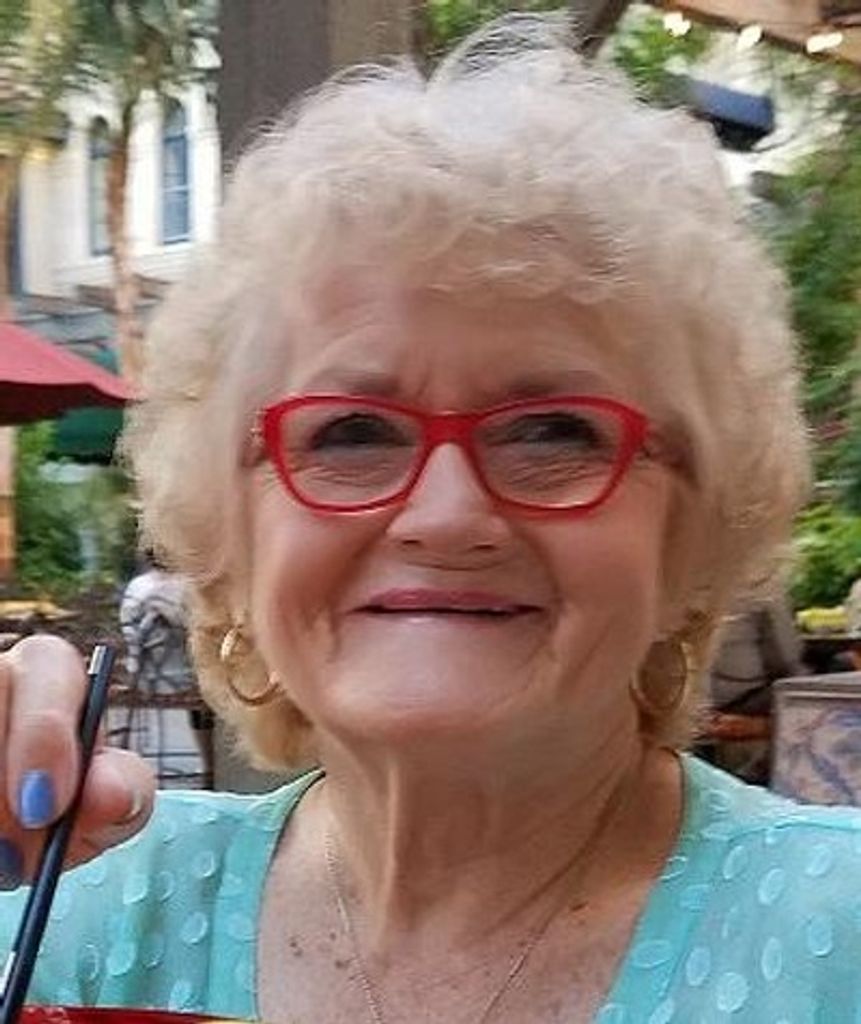 Carolyn Lavon Schell