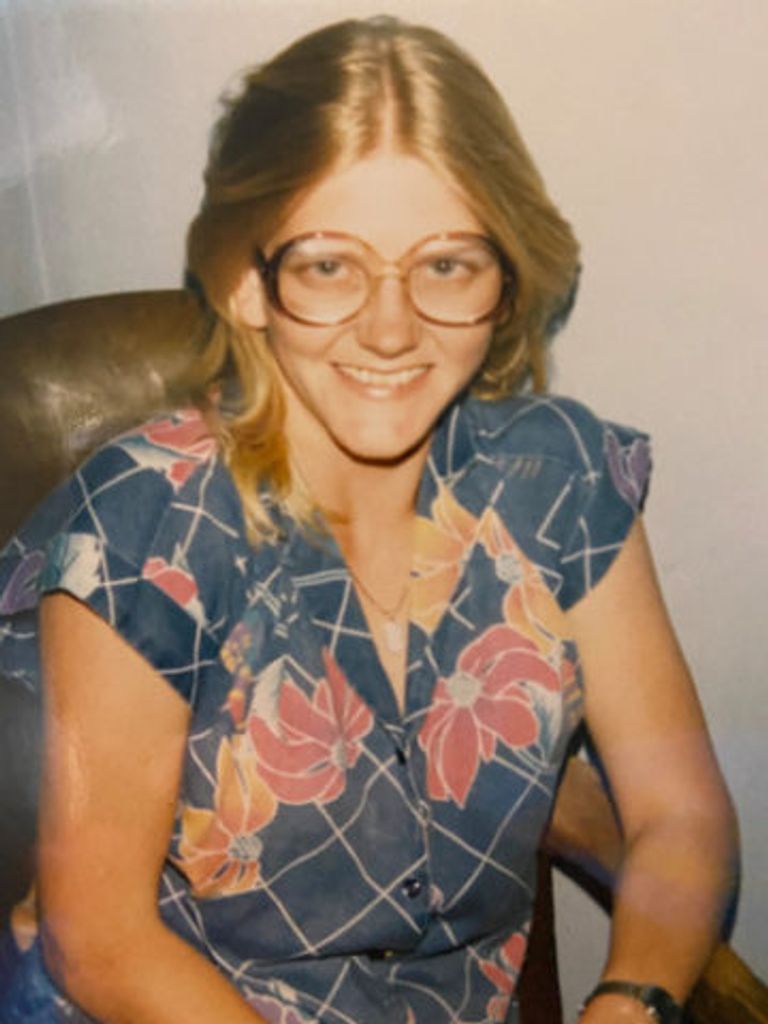 Angela Mckay