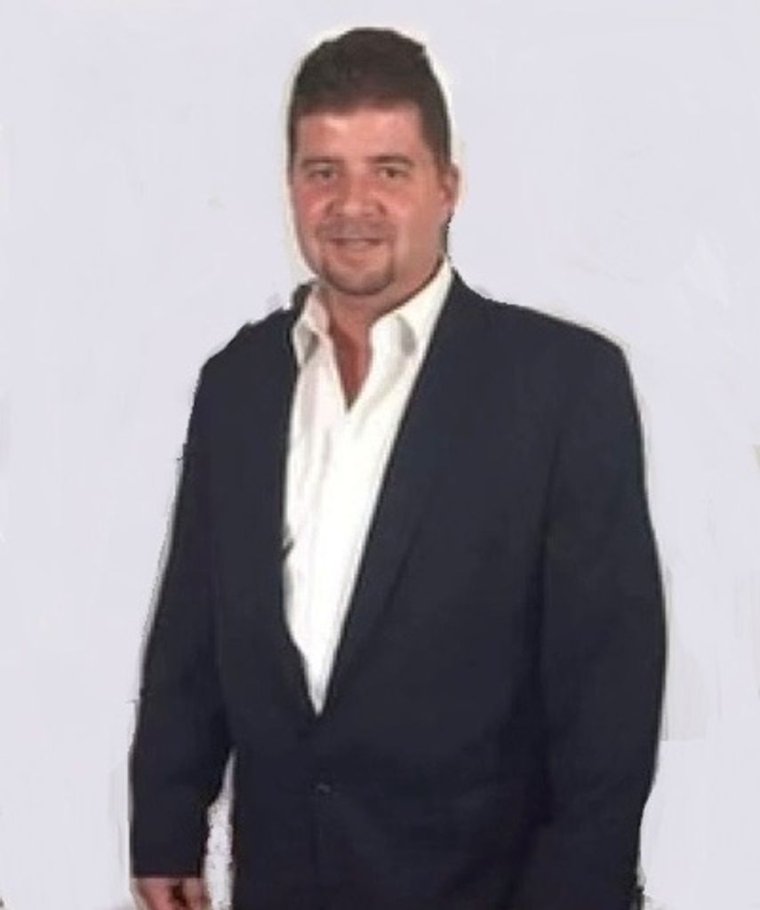 Alex Ward Profile Photo