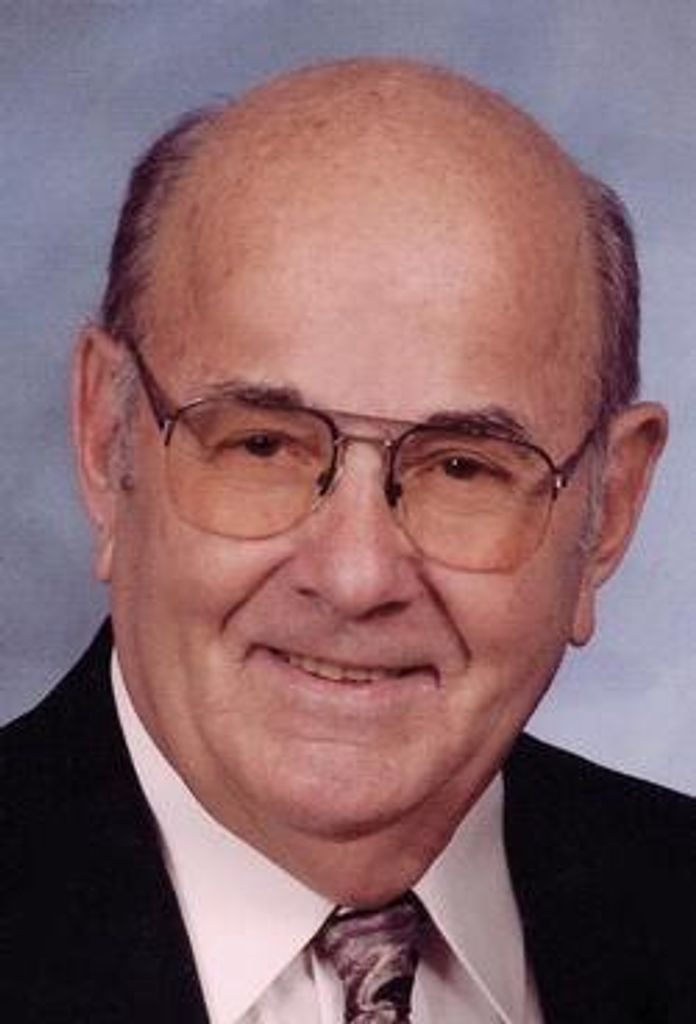 Delmer Adams