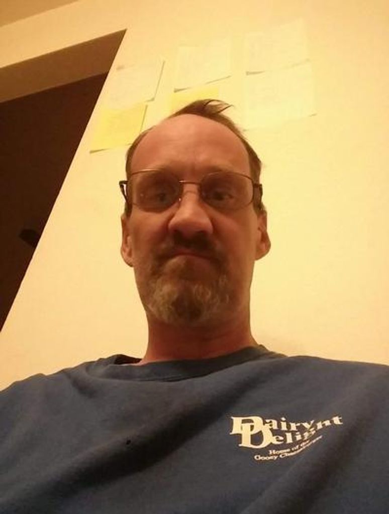 Kevin Michael Leach Profile Photo