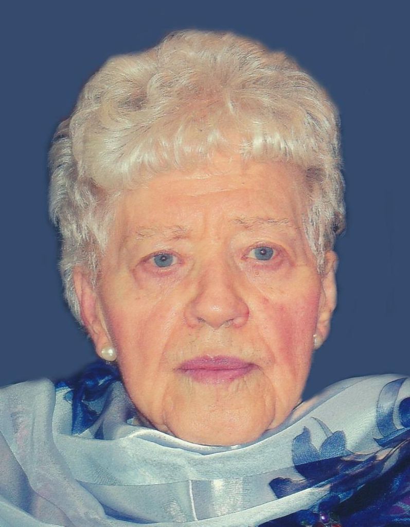 Hazel Born