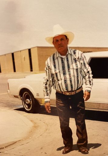 Jose A. Guerrero photo gallery thumbnail 22 of 91
