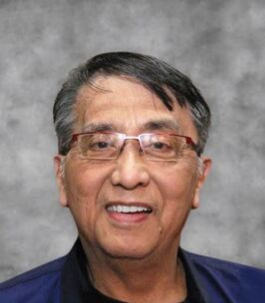 Bernardo M. Gomez