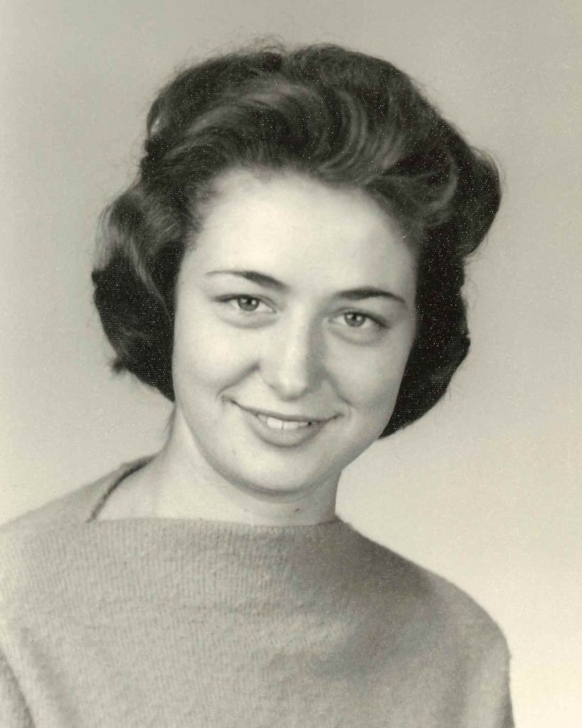 Roberta "Bobbie" Richard