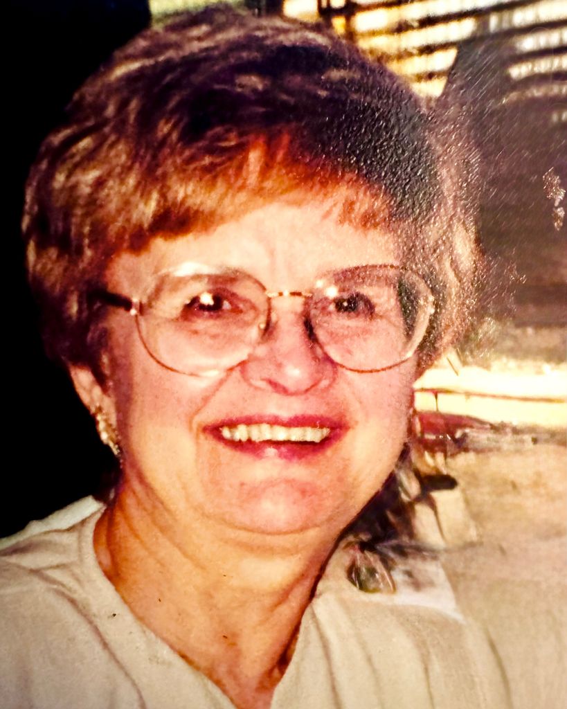 Fern Evans Profile Photo