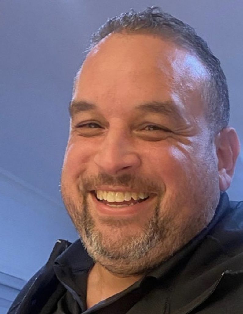 Jose R. Tejada Profile Photo