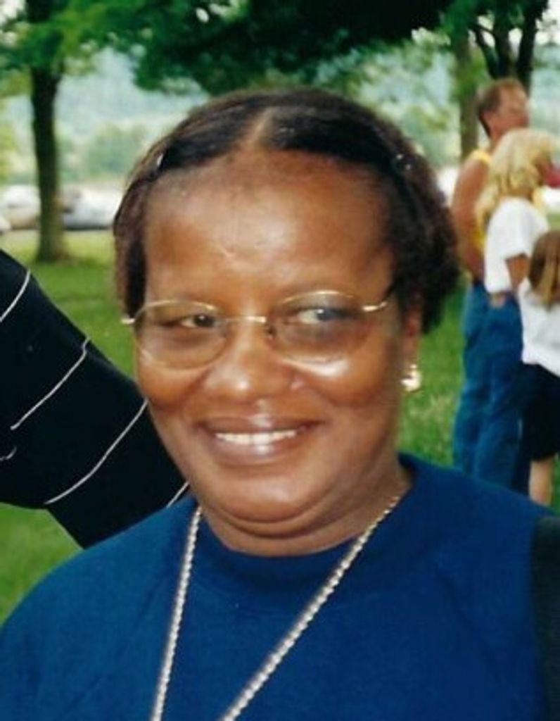 Gayle Carleen (Craig)  Brown