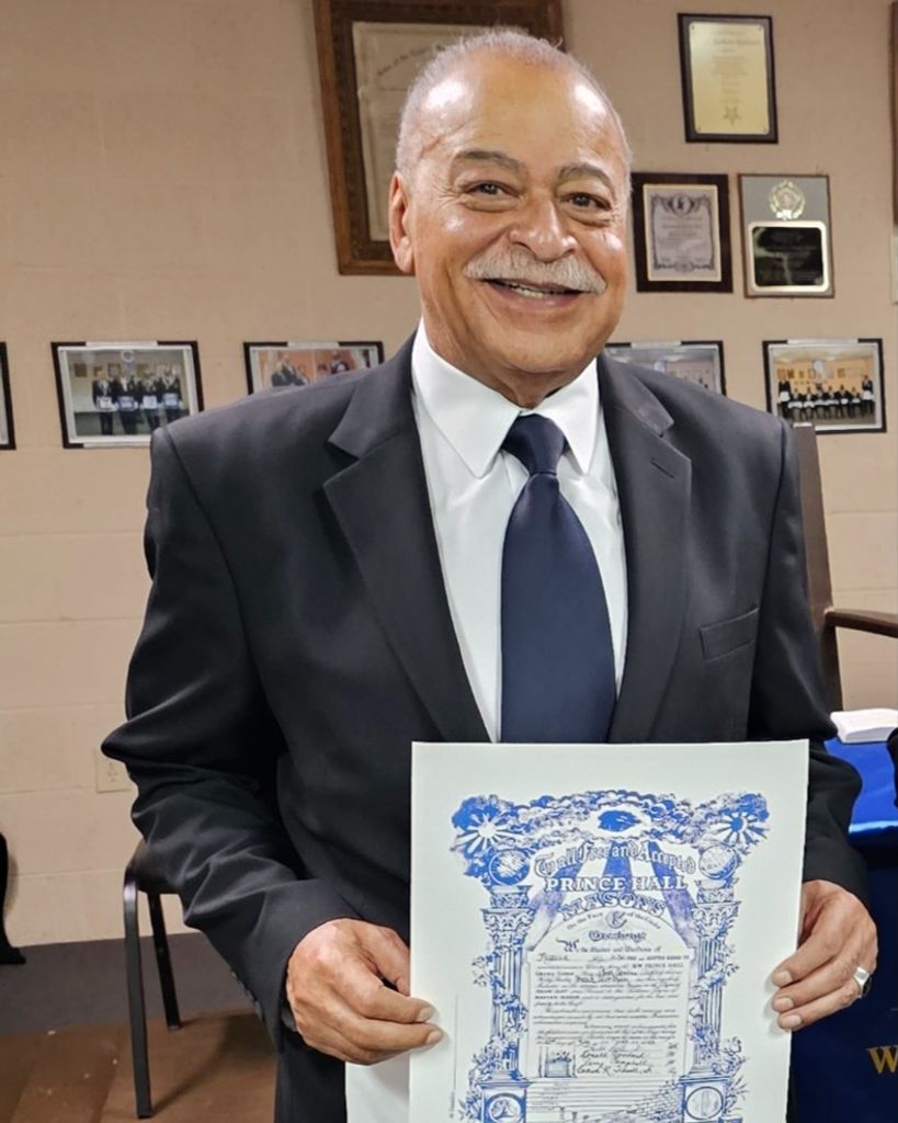 Frank Wortham Profile Photo