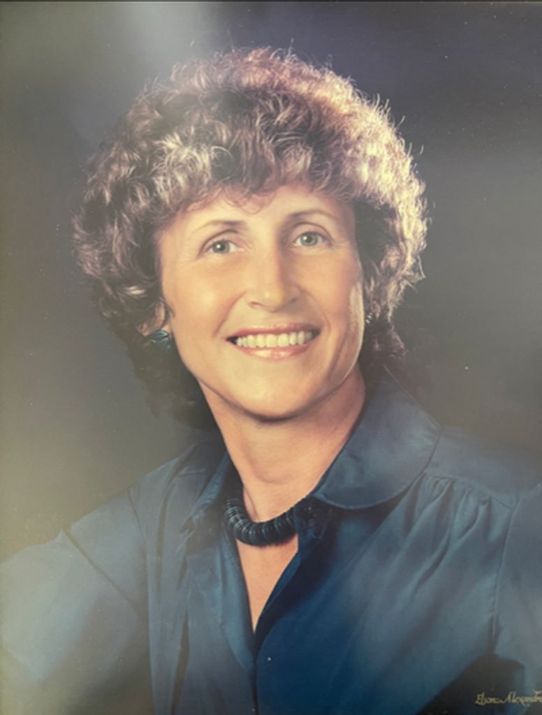 Esther Eileen Bowen Harris Profile Photo