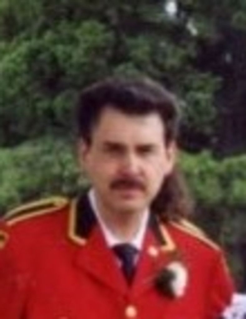 Daniel Ross Schonnop Profile Photo